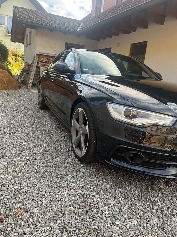 Schwarz Gebraucht 2013 Audi A6 Sport Limousine | 15.900 € (Guter Preis) - Bild 1/4