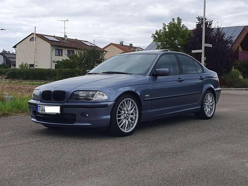 Blau Gebraucht 2000 BMW 328 M Sport Limousine | 9.999 € (Fairer Preis) - Bild 1/4