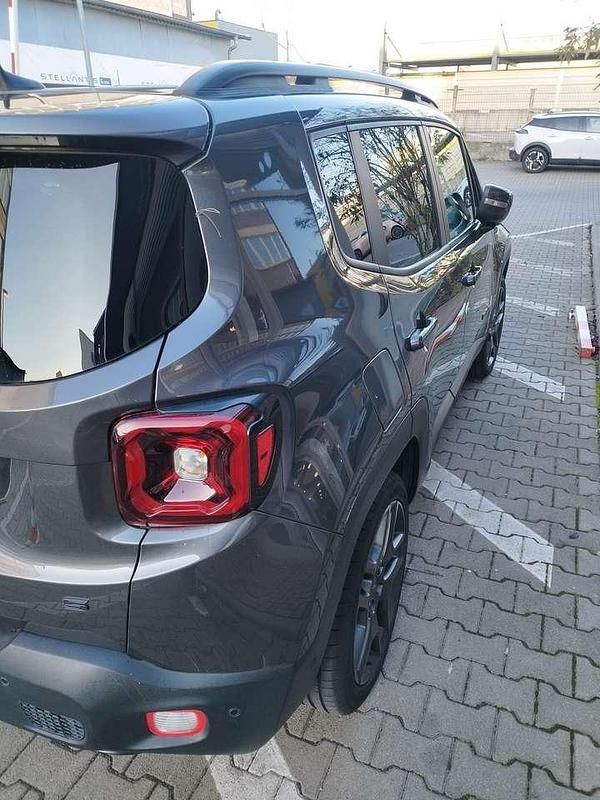 Gebraucht Jeep Renegade 181 PS (133 kW) 2021 Grau SUV