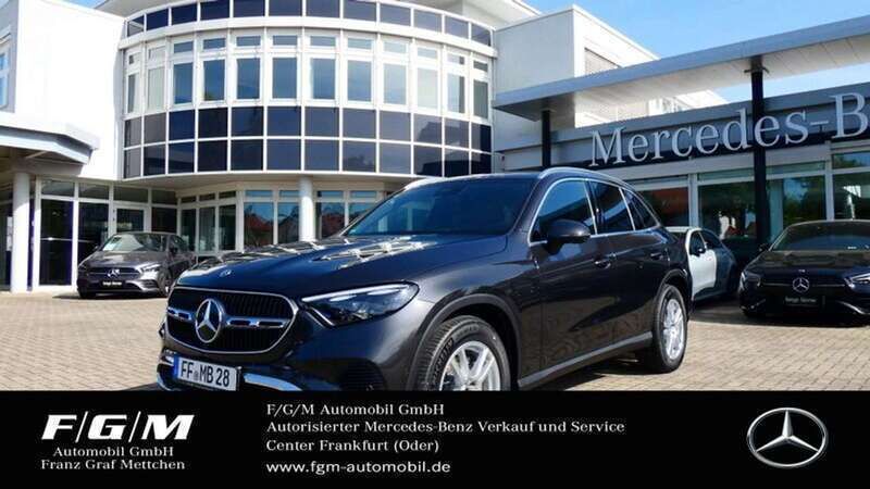 Lack graphitgrau Gebraucht 2025 Mercedes GLC200 Avantgarde SUV | 54.760 € (Guter Preis) - Bild 1/4