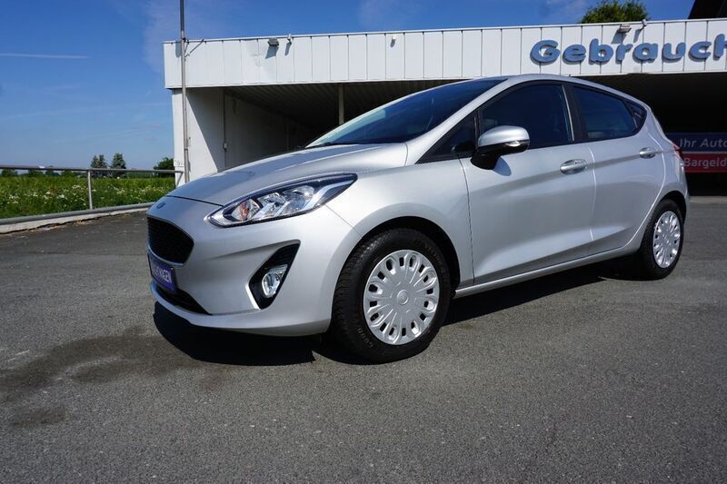 Silber Gebraucht 2019 Ford Fiesta Cool & Connect Kleinwagen | 10.990 € (Guter Preis) - Bild 1/4