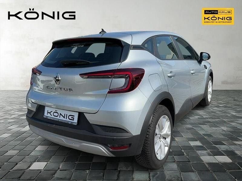 Second-hand Renault Captur Evolution 140 CP (102 kW) 2023 Gri SUV