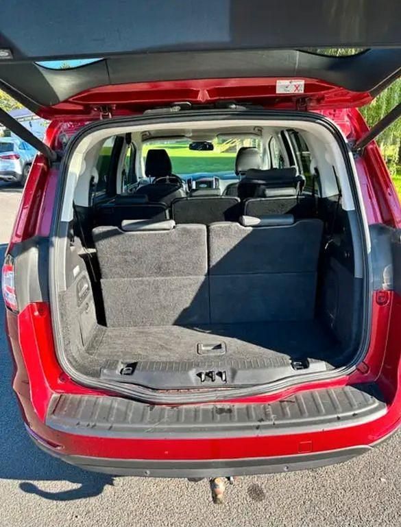 Gebraucht Ford Galaxy Titanium 179 PS (131 kW) 2018 Rot Van / Kleinbus