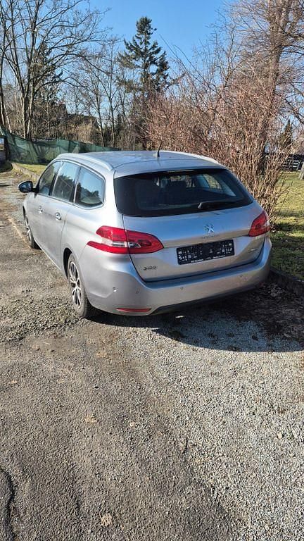 Gebraucht Peugeot 308 SW Allure 150 PS (110 kW) 2015 Silber Kombi