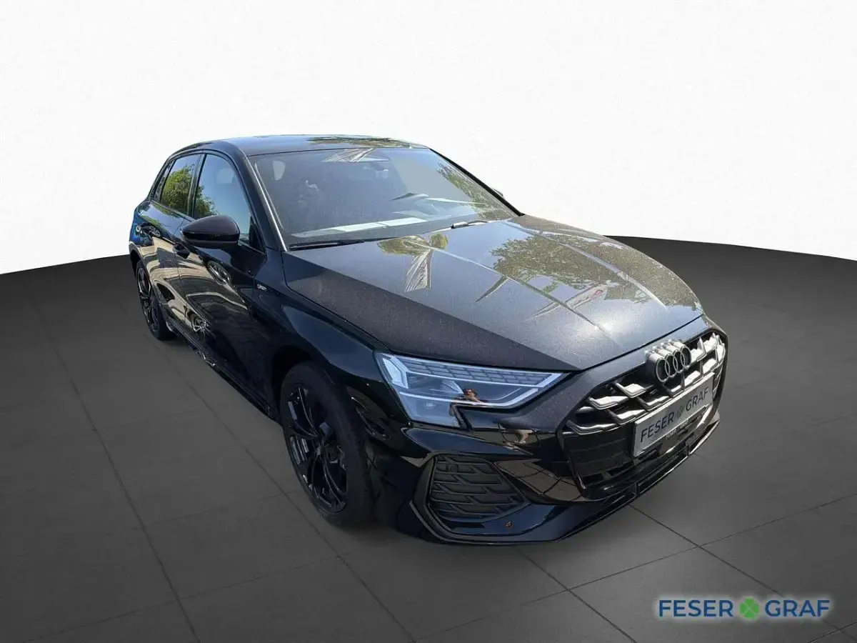 Neu Audi A3 S-Line 150 PS (110 kW) 2026 Mythosschwarz metallic Limousine