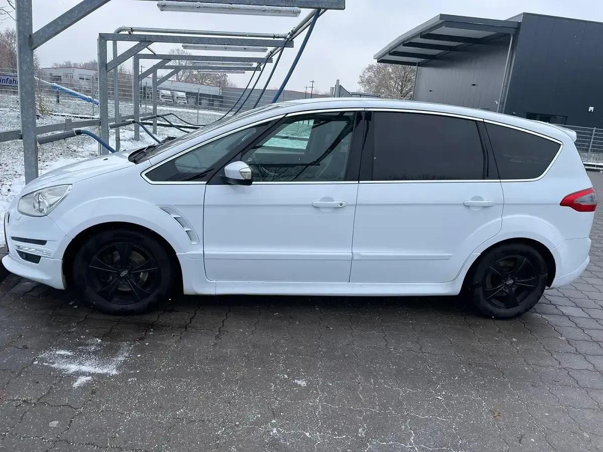 Second-hand Ford S-MAX Titanium 200 CP (147 kW) 2013 Alb Monovolum