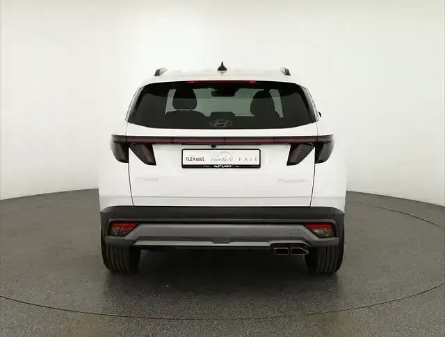 Neu Hyundai Tucson 150 PS (110 kW) 2025 Grau SUV