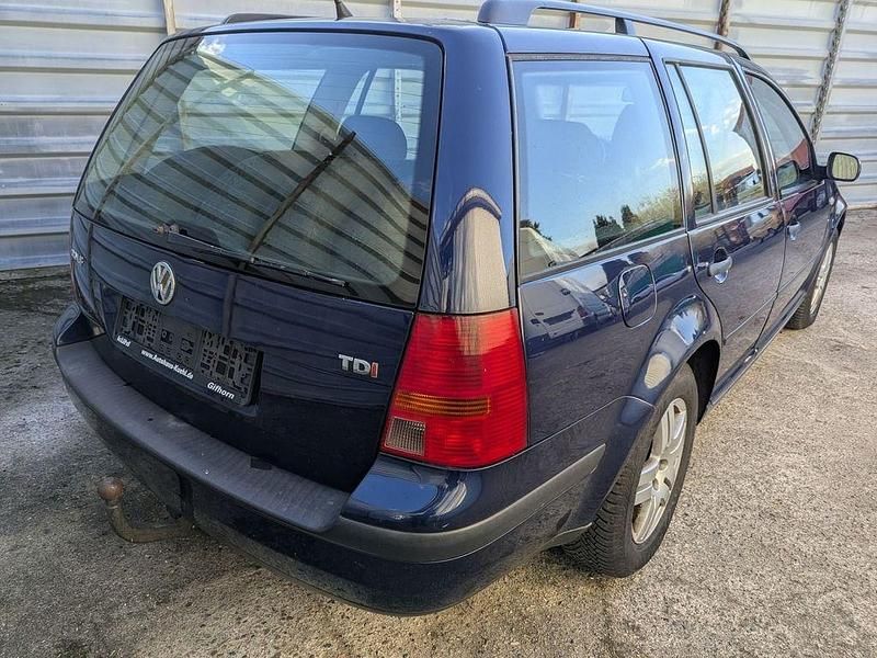 Gebraucht VW Golf IV 101 PS (74 kW) 2002 Blau Kombi