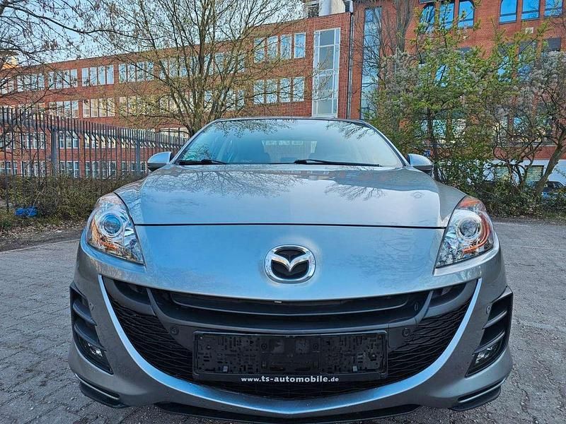 Używany Mazda 3 High 150 KM (110 kW) 2009 Szary Sedan/Limuzyna
