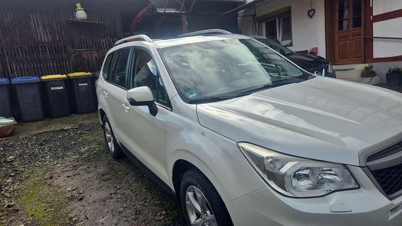 Gebraucht Subaru Forester Exclusive+ 150 PS (110 kW) 2014 Weiß SUV