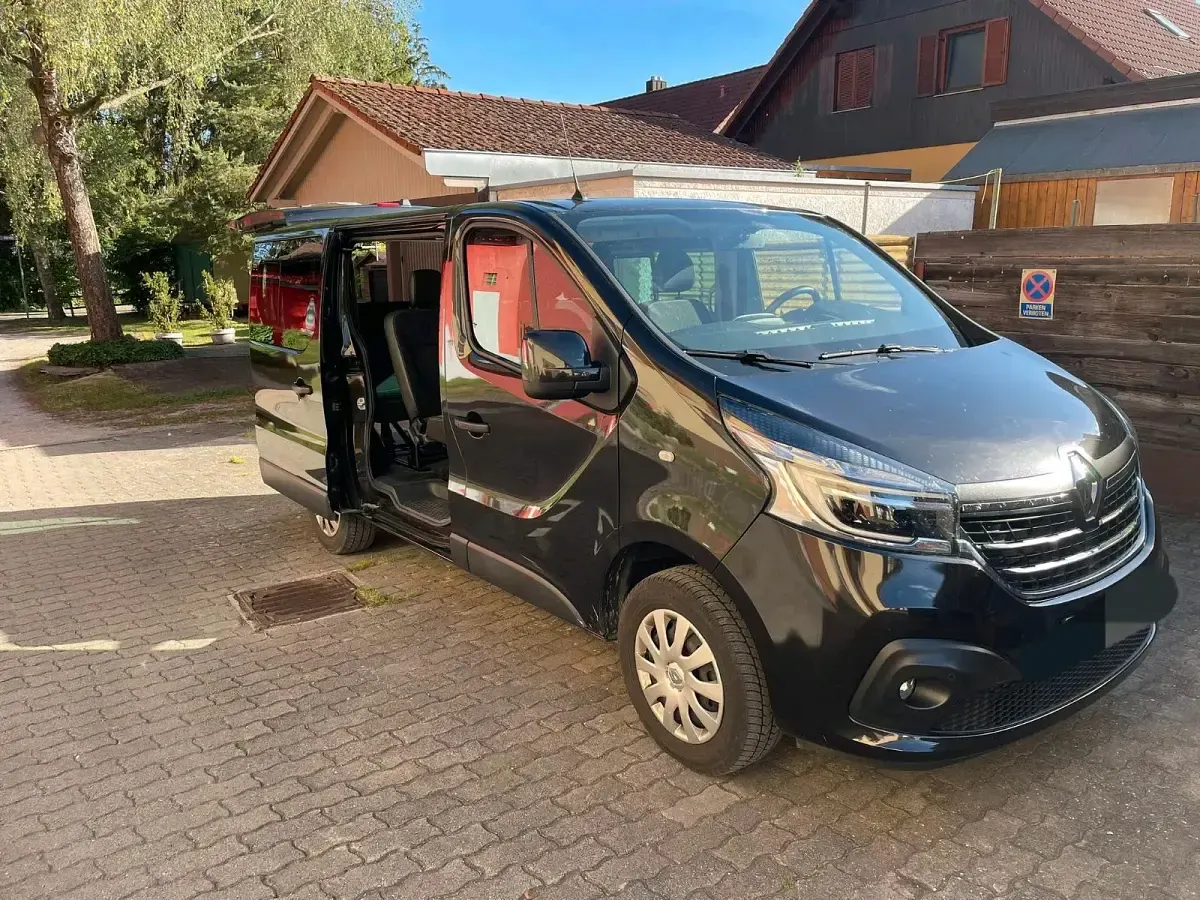 Gebraucht Renault Trafic 170 PS (125 kW) 2020 Schwarz Van / Kleinbus