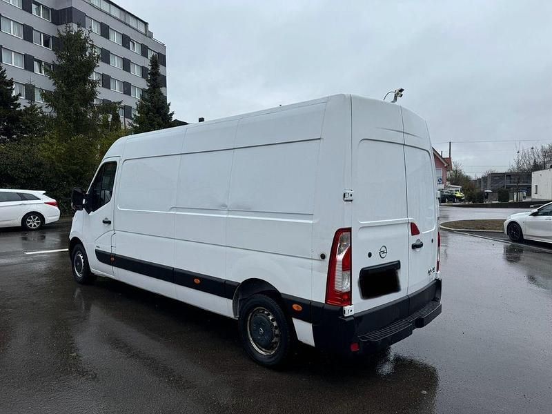 Gebraucht Opel Movano 131 PS (96 kW) 2018 Weiß Van / Kleinbus
