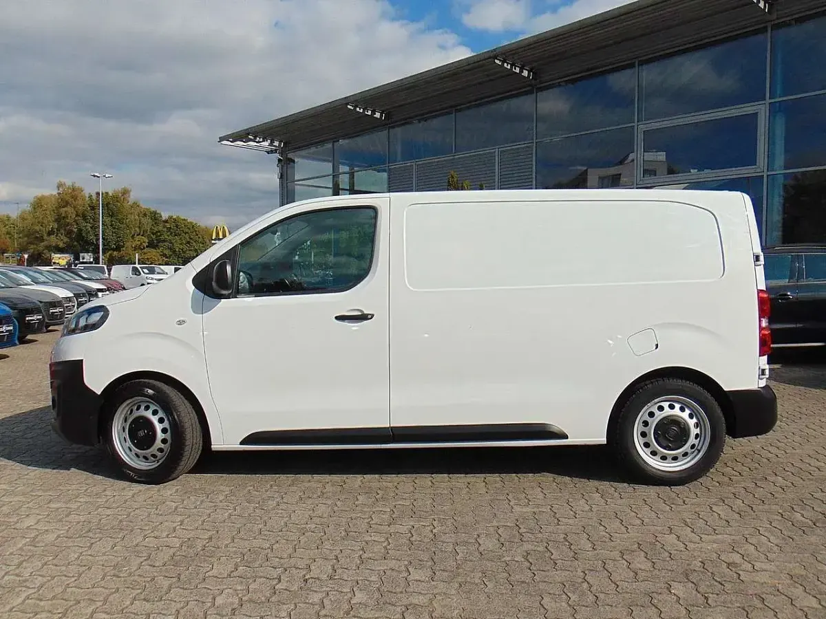 Gebraucht Fiat Scudo 120 PS (88 kW) 2022 Weiß Van