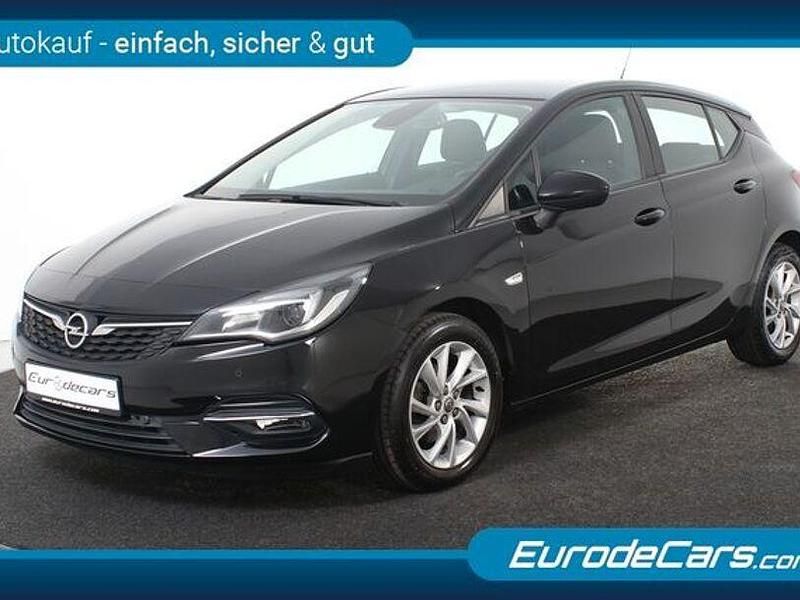 Gebraucht Opel Astra Edition 105 PS (77 kW) 2020 Schwarz Limousine