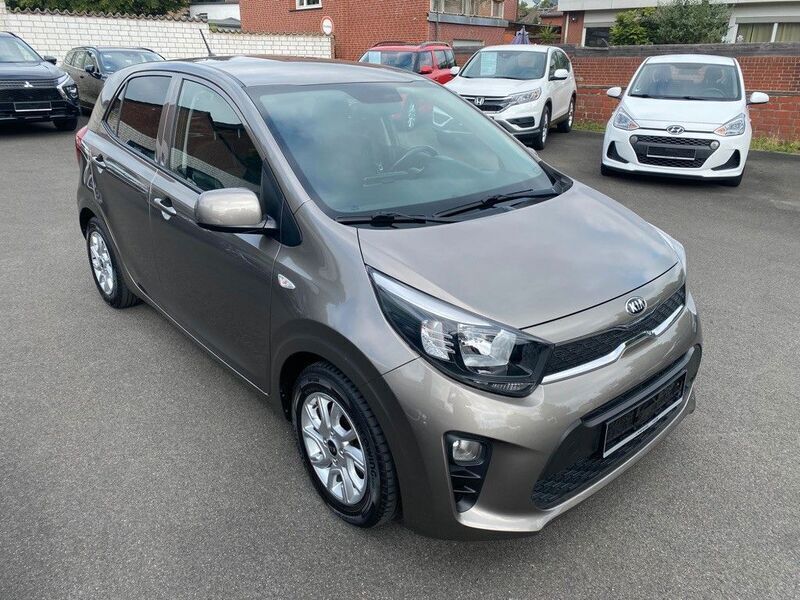 Silber Gebraucht 2017 Kia Picanto DREAM-TEAM Edition Kleinwagen | 8.900 € (Fairer Preis) - Bild 1/4