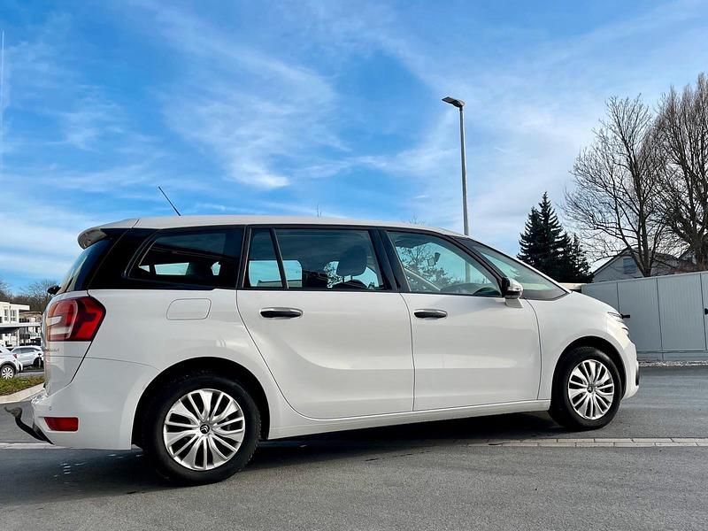 Gebraucht Citroën C4 SpaceTourer 131 PS (96 kW) 2018 Weiß Van / Kleinbus