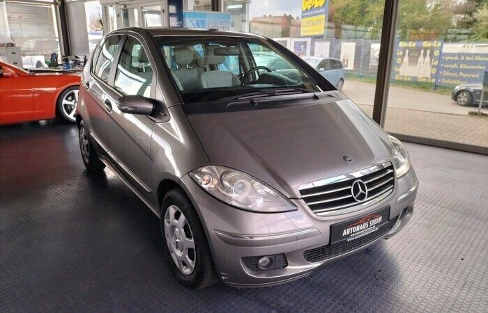 Grau Gebraucht 2007 Mercedes A170 Limousine | 3.290 € (Fairer Preis) - Bild 1/4