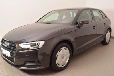 Braun metallic Gebraucht 2017 Audi A3 Sportback Kleinwagen | 16.987 € (Guter Preis) - Bild 1/4