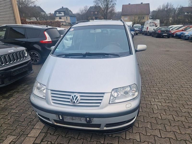 Gebraucht VW Sharan Highline 116 PS (85 kW) 2003 Silber Van / Kleinbus