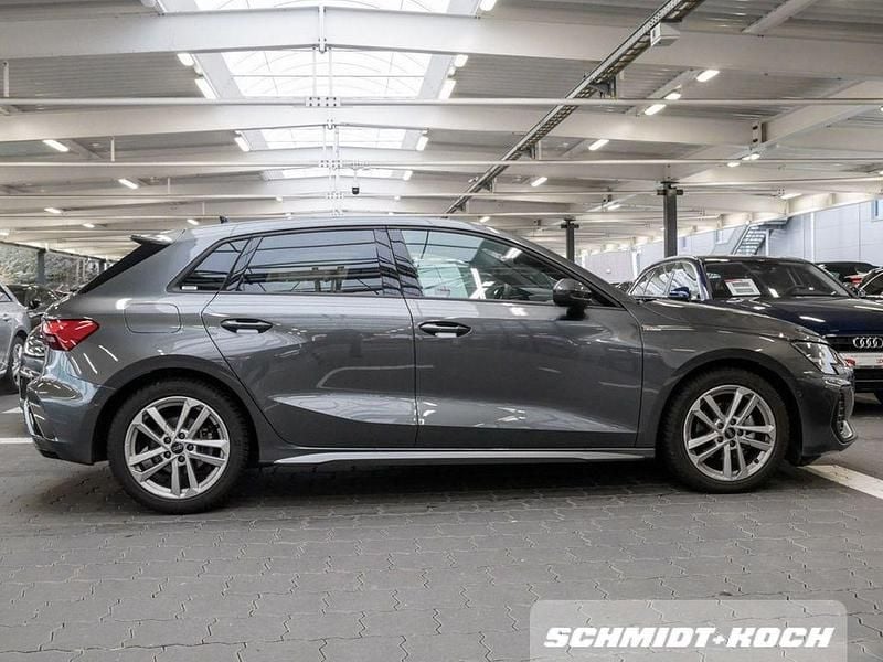Gebraucht Audi A3 S-Line 150 PS (110 kW) 2025 Grau Limousine