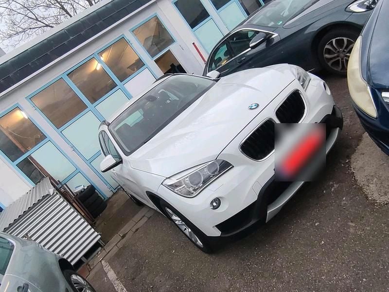 Gebraucht BMW X1 150 PS (110 kW) 2012 Weiß SUV