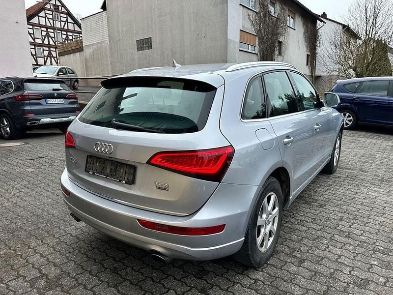 Gebraucht Audi Q5 S-Line 179 PS (131 kW) 2015 Silber SUV