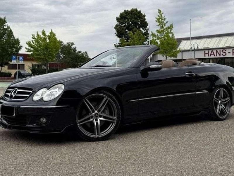 Schwarz Gebraucht 2005 Mercedes CLK320 Cabrio | 9.999 € (Fairer Preis) - Bild 1/4