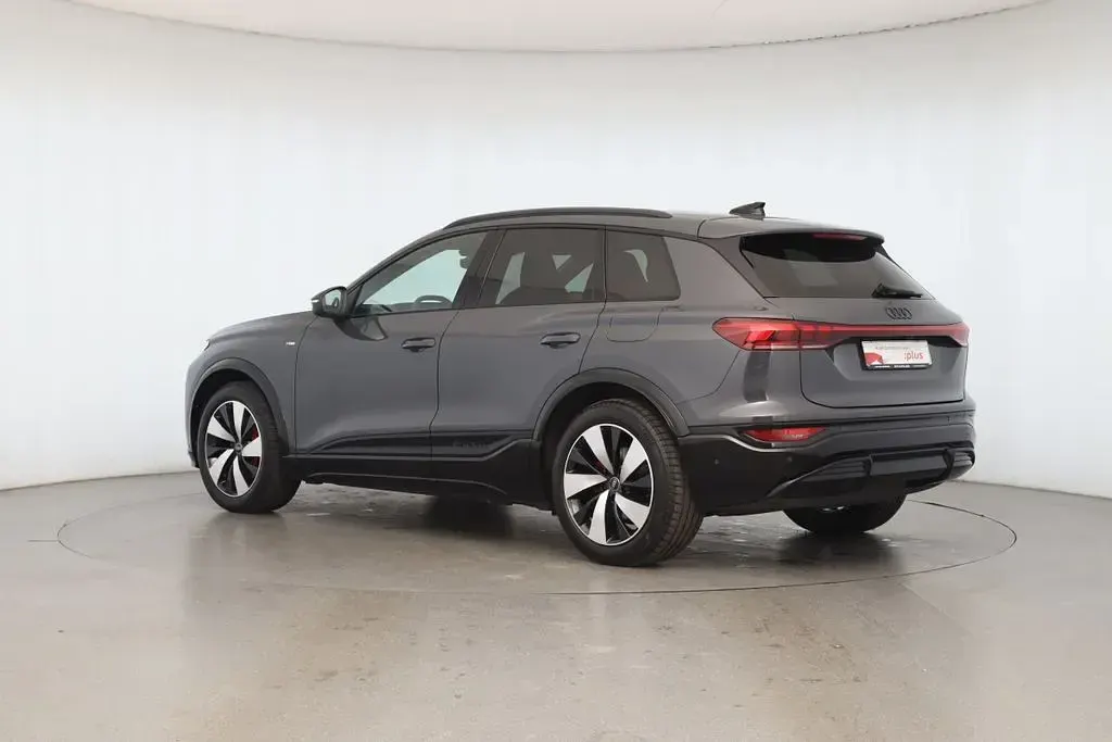Gebraucht Audi Q6 e-tron S-Line 225 kW (306 PS) 2025 Magnetgrau SUV