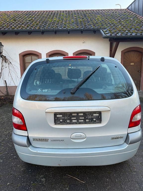 Gebraucht Renault Scénic Expression 107 PS (78 kW) 2003 Silber Van / Kleinbus