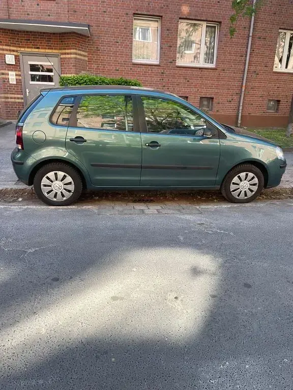 Gebraucht VW Polo 75 PS (55 kW) 2006 Grün Kleinwagen