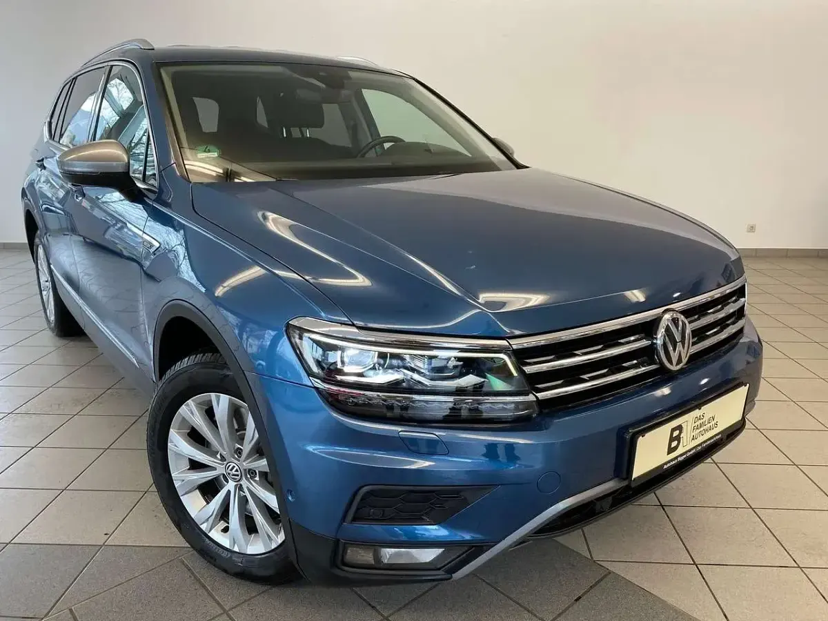 Gebraucht VW Tiguan Allspace Highline 239 PS (175 kW) 2018 Blau SUV