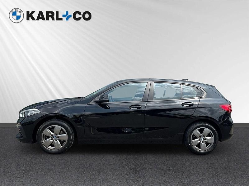 Schwarz Gebraucht 2023 BMW 116 Advantage Kleinwagen | 21.888 € (Fairer Preis) - Bild 1/4