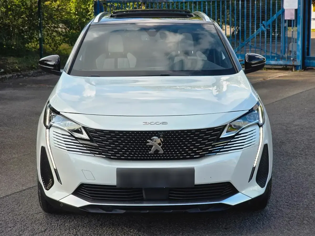 Gebraucht Peugeot 3008 GT 225 PS (165 kW) 2021 Weiß SUV