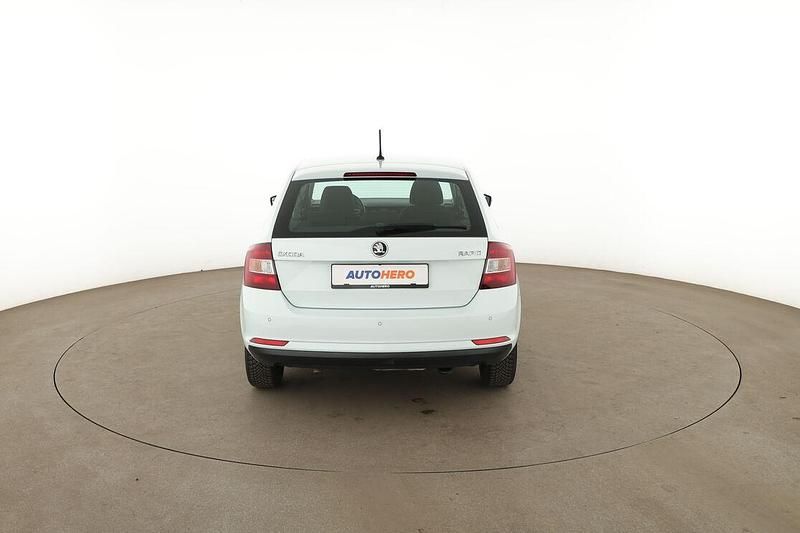 Brugt Skoda Rapid Cool Edition 95 HK (69 kW) 2018 Hvid Hatchback