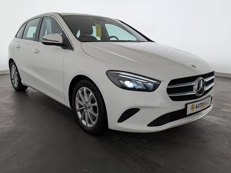 Gebraucht Mercedes B220 Progressive 190 PS (139 kW) 2019 Polarweiss Kleinwagen