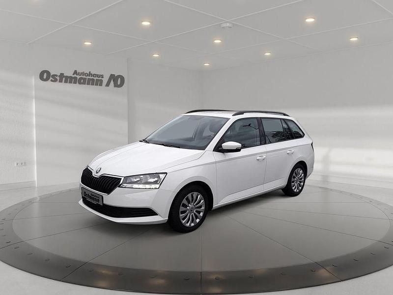 Candyweiss Gebraucht 2021 Skoda Fabia Kombi | 13.981 € (Superpreis) - Bild 1/4