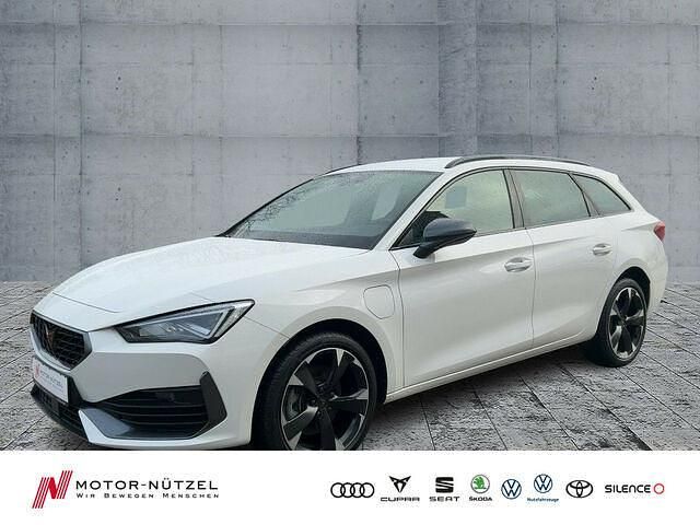 Gebraucht Cupra Leon 204 PS (150 kW) 2022 "candy" weiss Kombi