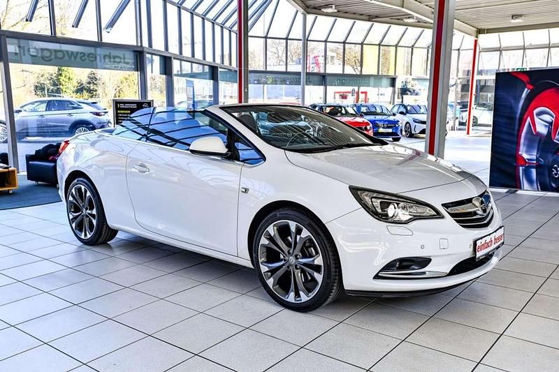 Gebraucht Opel Cascada Innovation 140 PS (102 kW) 2016 Weiß Cabrio