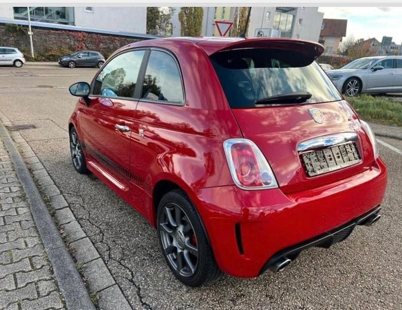 Rot Gebraucht 2015 Abarth 500 Custom Kleinwagen | 11.700 € (Fairer Preis) - Bild 1/4