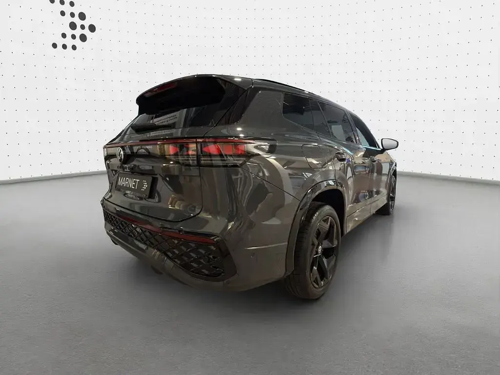 Second-hand VW Tayron R-line 150 CP (110 kW) 2026 Gri SUV