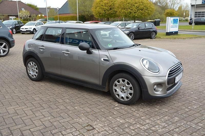 Occasion Mini ONE Salt 102 PK (75 kW) 2018 Zilver Hatchback
