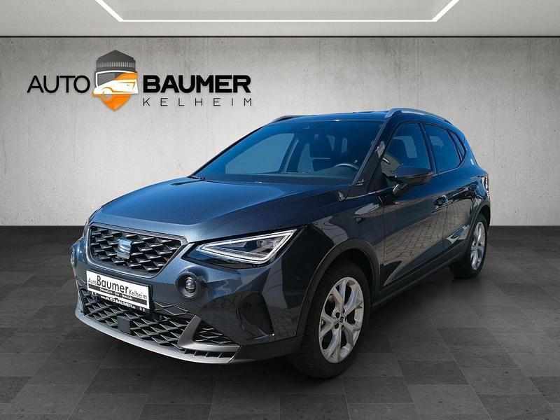 Grau Gebraucht 2024 Seat Arona FR SUV | 23.480 € (Fairer Preis) - Bild 1/4