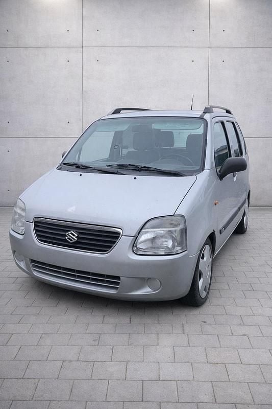 Gebraucht Suzuki Wagon R+ 75 PS (55 kW) 2001 Silber Van / Kleinbus