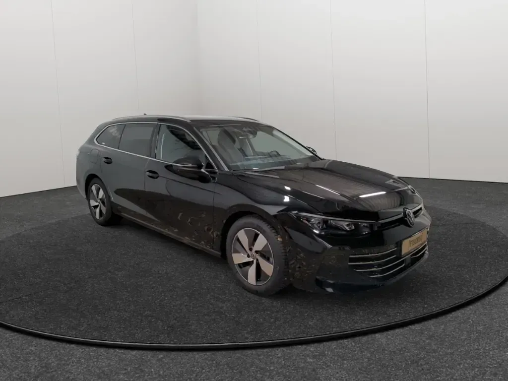 Gebraucht VW Passat Elegance 150 PS (110 kW) 2025 Schwarz Kombi