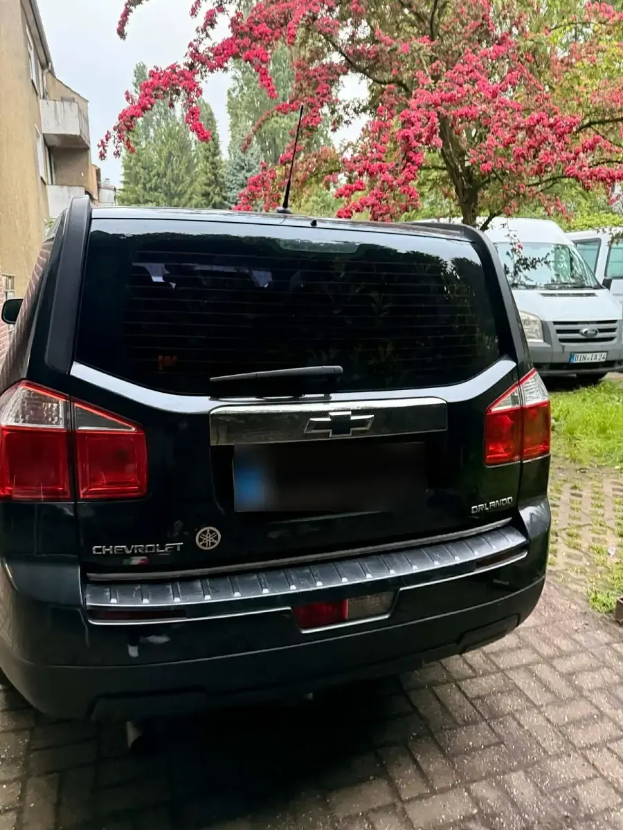 Usata Chevrolet Orlando 131 CV (96 kW) 2013 Nero Monovolume
