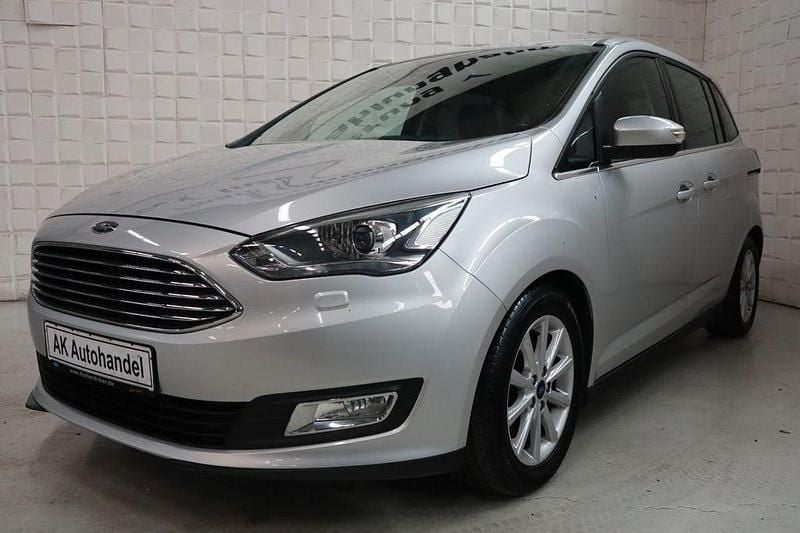 Silber Gebraucht 2018 Ford Grand C-Max Titanium Van / Kleinbus | 11.890 € (Guter Preis) - Bild 1/4