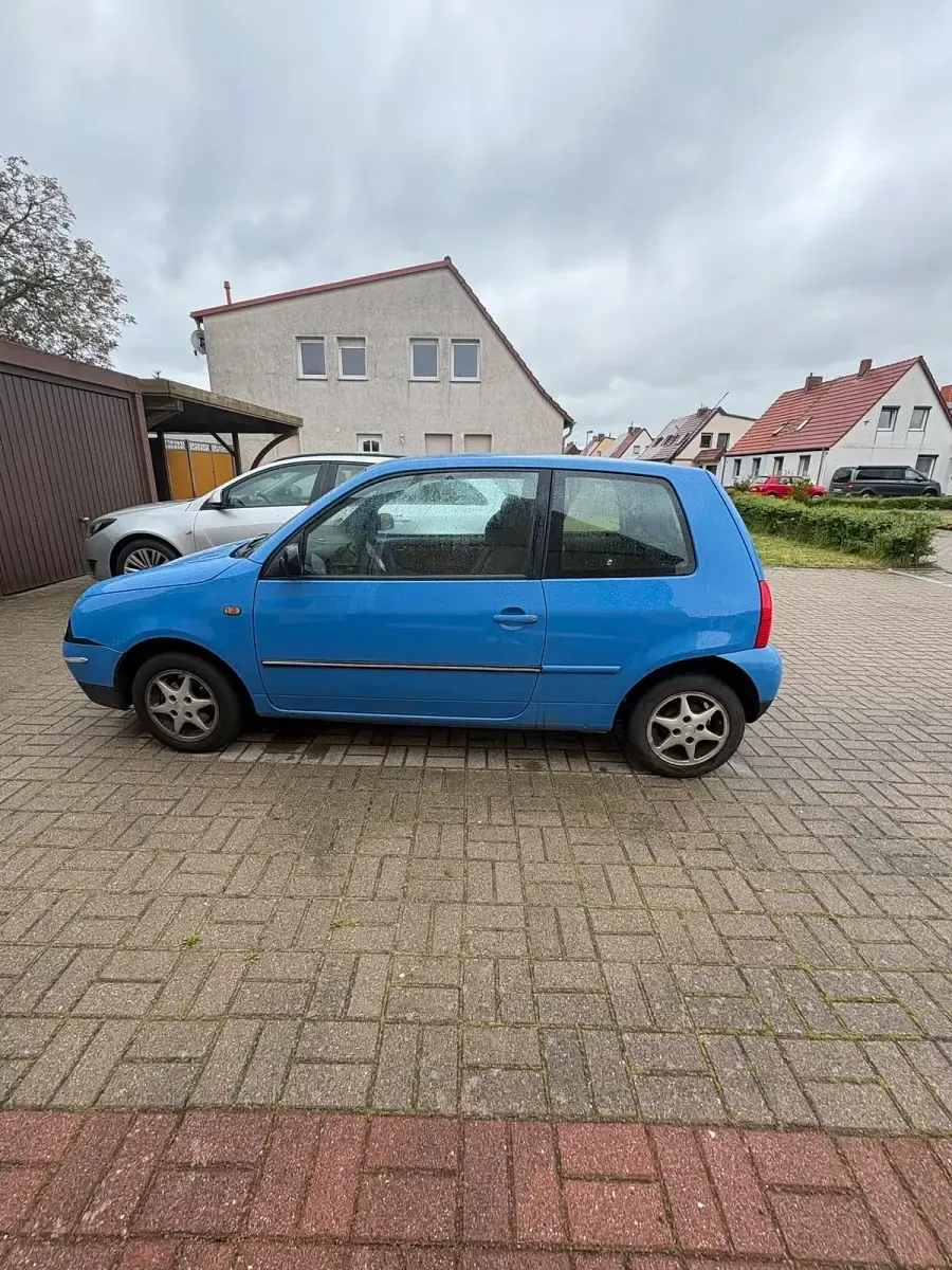 Używany VW Lupo 50 KM (36 kW) 2000 Niebieski Hatchback