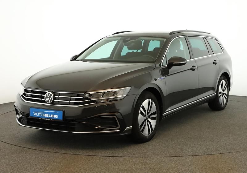 Uranograu Gebraucht 2021 VW Passat GTE Kombi | 20.880 € (Guter Preis) - Bild 1/4