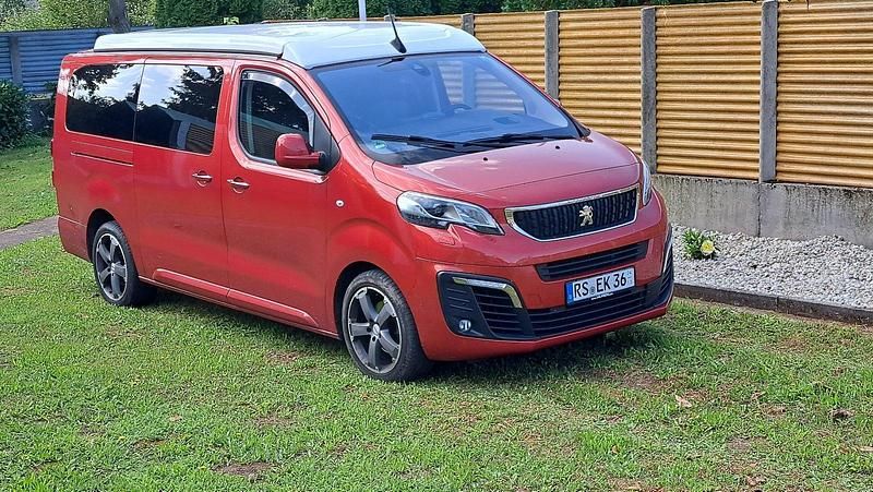 Andere farben Gebraucht 2018 Peugeot Expert Van | 33.000 € - Bild 1/4