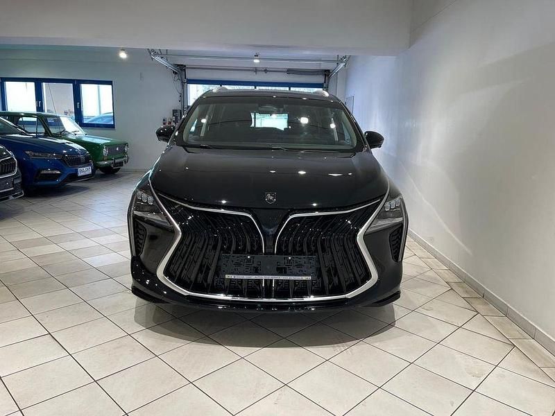 Neu DFSK Forthing 4 204 PS (150 kW) 2026 Schwarz Van / Kleinbus